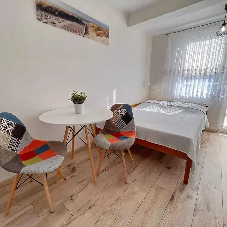 Niedaleko Morza Δωμάτια σε οικογενειακή κατοικία